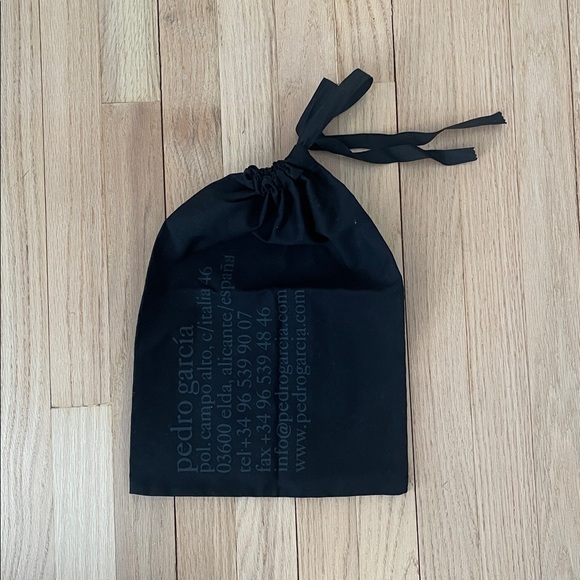 Pedro Garcia Elegant Black Dust bag - Picture 3 of 4